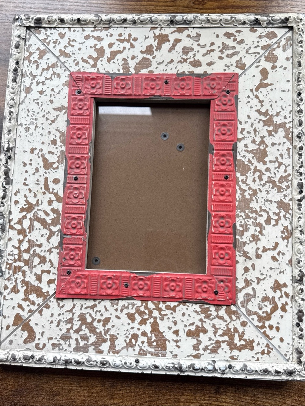 Creative Co-op Distressed Frame. Coral & Cream. 11x13. Holds 5x7. Stand Or Hang